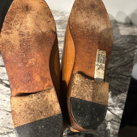 Joan & David Women’s Tan Leather Ankle Boots - Picture 9 of 9